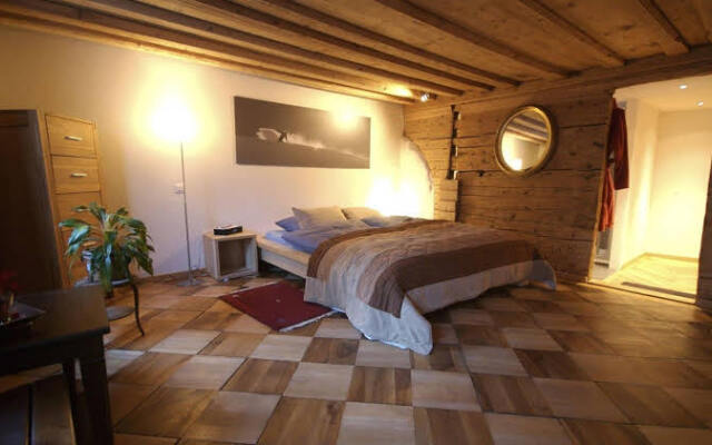 The River House Boutique Hotel