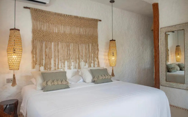 Mawimbi Boutique Hotel