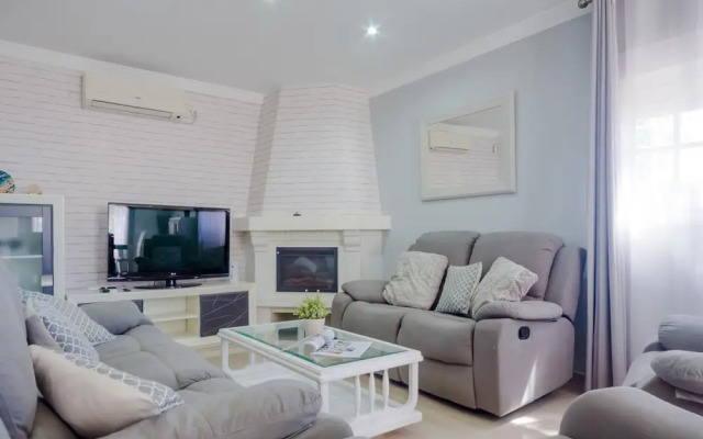 Villa Los Veleros 15119