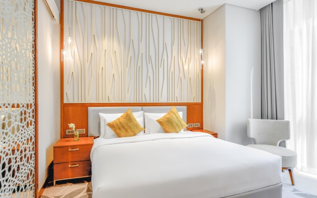 Grand Mercure Dubai City - Image 6