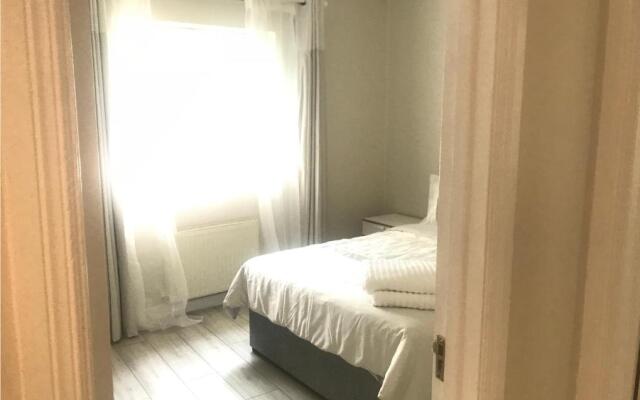 Letterkenny Three Bedroom Town Centre Apartment