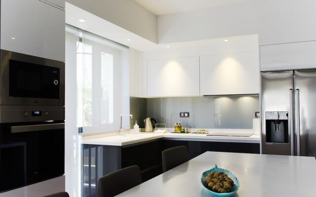 Nikis Dream Luxury Apartments