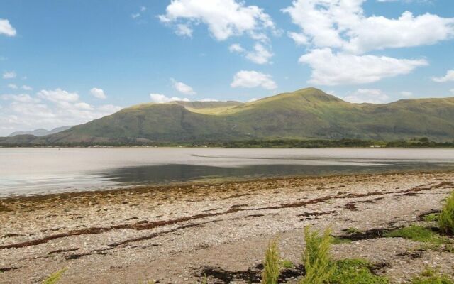 The Shack and Pods at Inchree