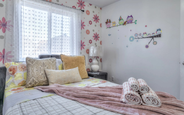 Waterfront Avenue Suites