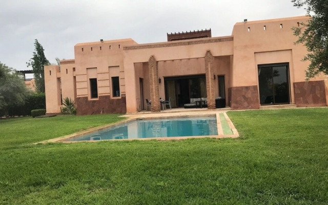 Apple Villa Isolee 51