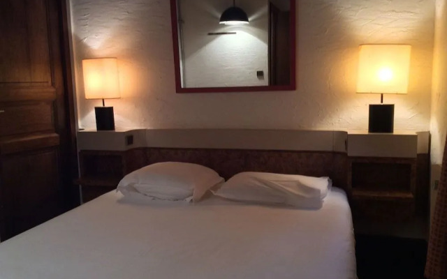 Aux Prisons de Montagny