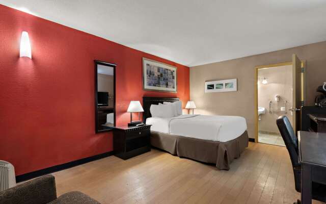 Quality Inn Wayne - Fairfield Area