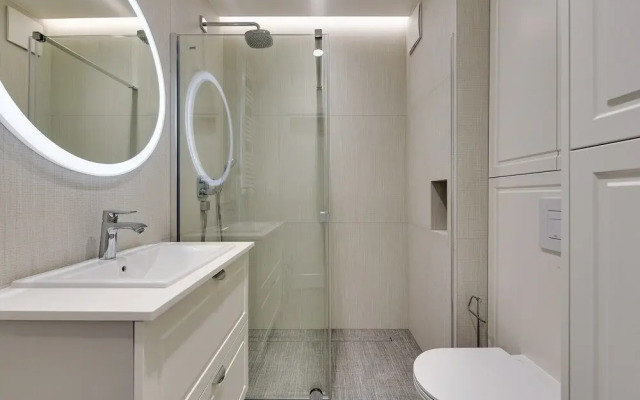 Luxury Apartments - Okrzei Residence