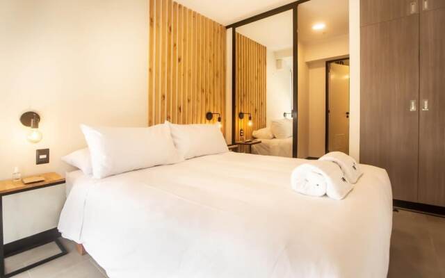 w Cozy 1BR in Exclusive San Isidro