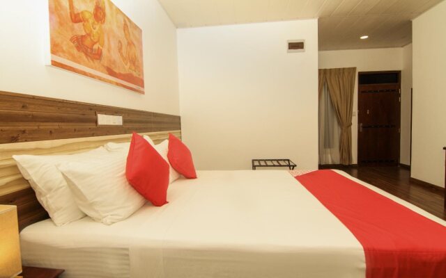 Clove Transit Hotel by OYO Rooms