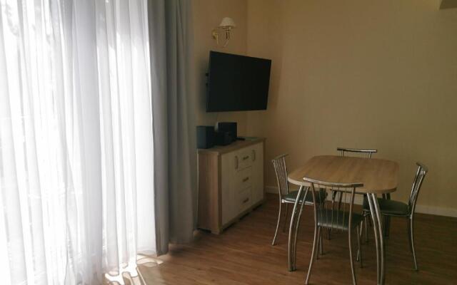 Hotel Lazur