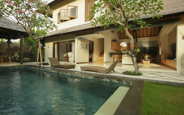 Desa Di Bali Villas