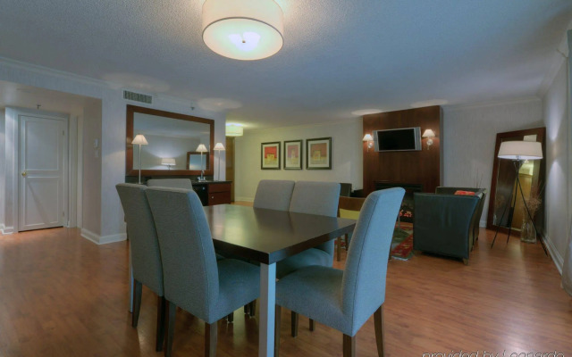 Radisson Blu Toronto Downtown