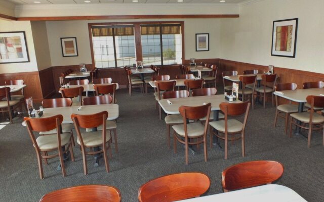 Holiday Inn Hotel & Suites Regina by IHG