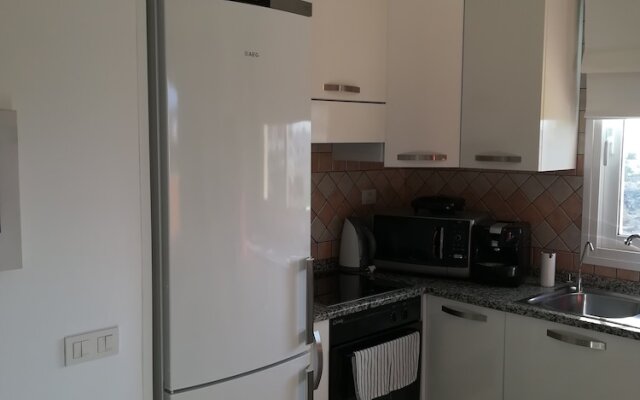 Luxe Apt In Los Cristianos