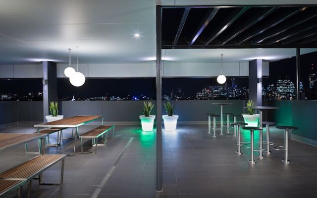 Mowbray East Apartments