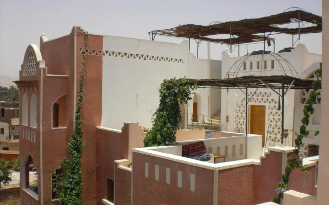 El Fayrouz Hotel