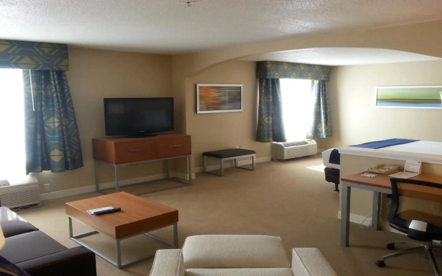 Quality Inn & Suites Montebello - Los Angeles