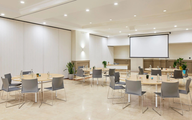 INNSiDE by Melia Barcelona Apolo Hotel