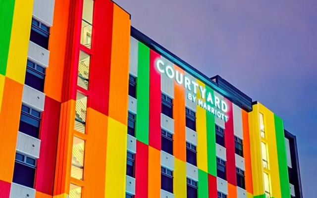 Courtyard by Marriott Santiago Airport