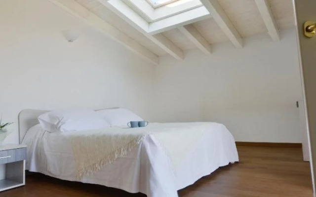 Polpenazze Halldis Apartments