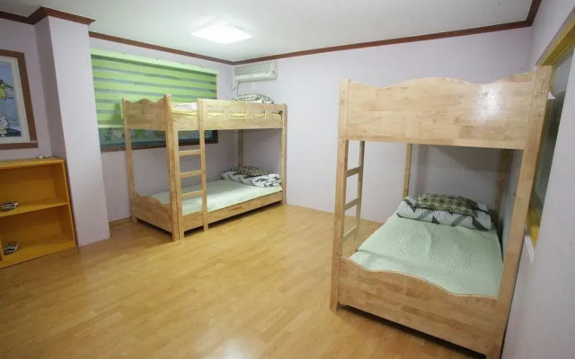 Gyeongju 1974Hoseutel