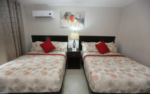 Boca Inn Hotel & Suites