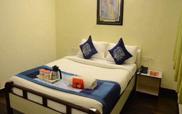 OYO 7647 Hotel Lions Den
