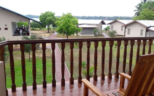 Hotel Naaval
