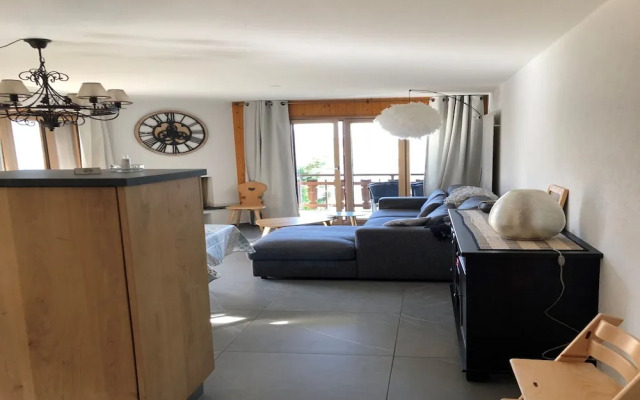 Apartment With Free Shuttle