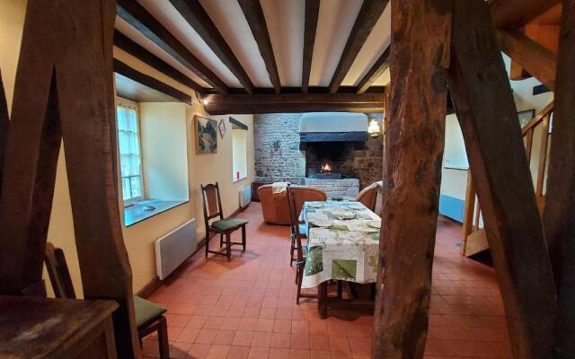 Gîte Saint-Mars-sur-la-Futaie, 4 pièces, 5 personnes - FR-1-600-181