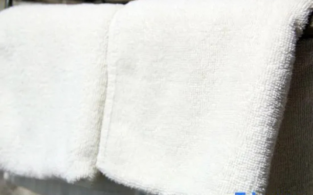 Young Fashion Express Hotel