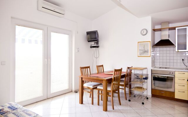 Apartments Sladojevic