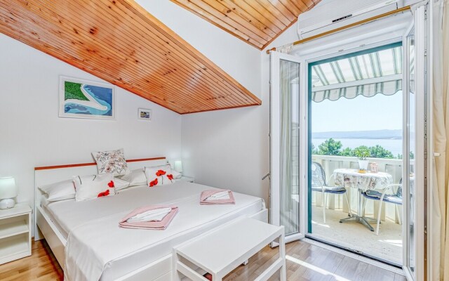 Brač Mladineo Studio A1 300mt From sea