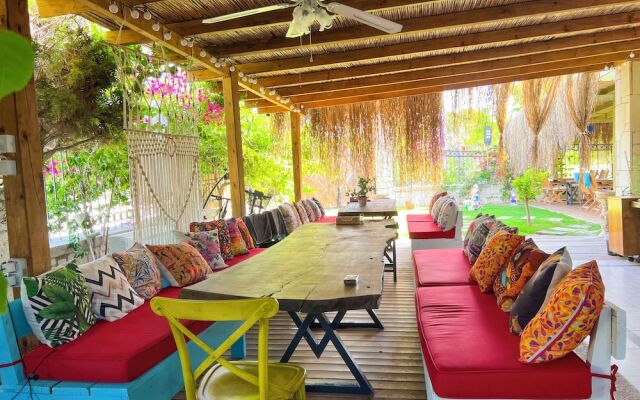 Alacati XL Luxury