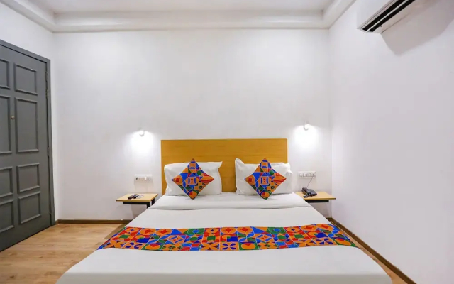 FabHotel Roseman