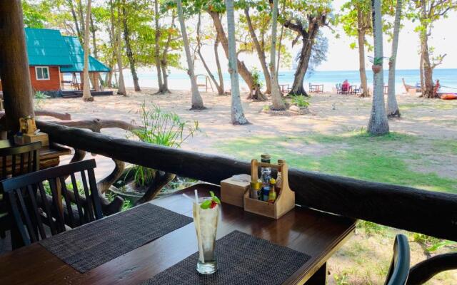 Koh Jum Delight Beach