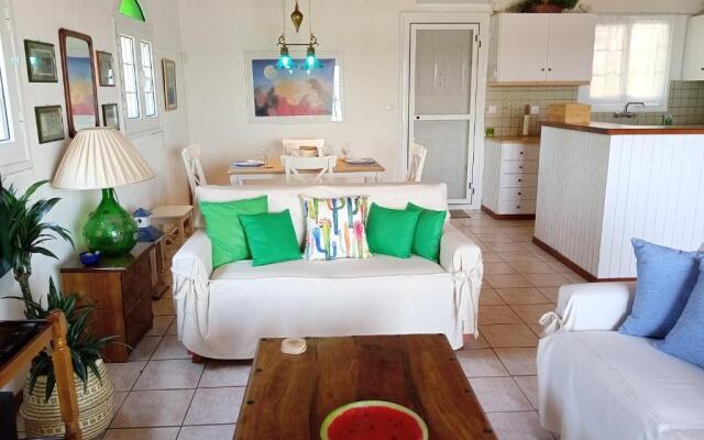 Votsalo Summer House by the Beach