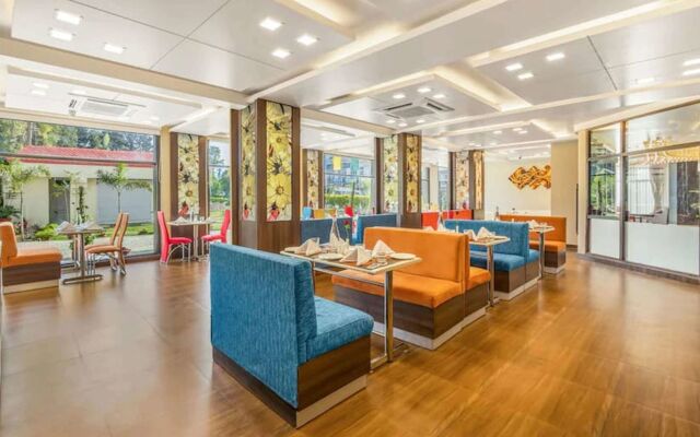 The Vaishnodevi Sarovar Portico