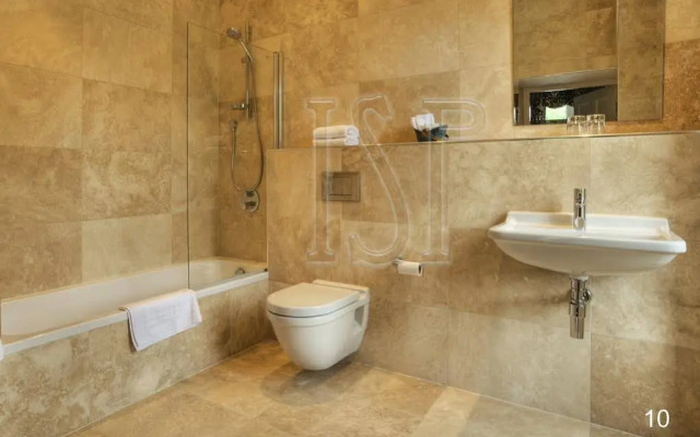 Chirnside Hall Hotel