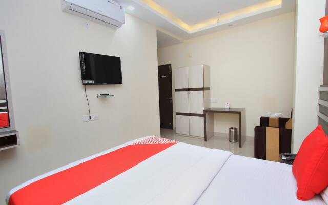 OYO 13029 Hotel Bestend