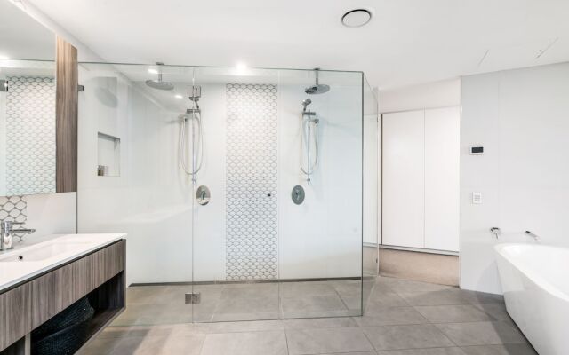 Your Luxury Escape - Ground Luxury