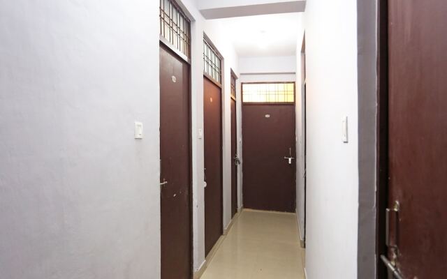 OYO 10391 Hotel Royal Sunshine