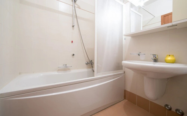 Porto Letizia Begonia 3