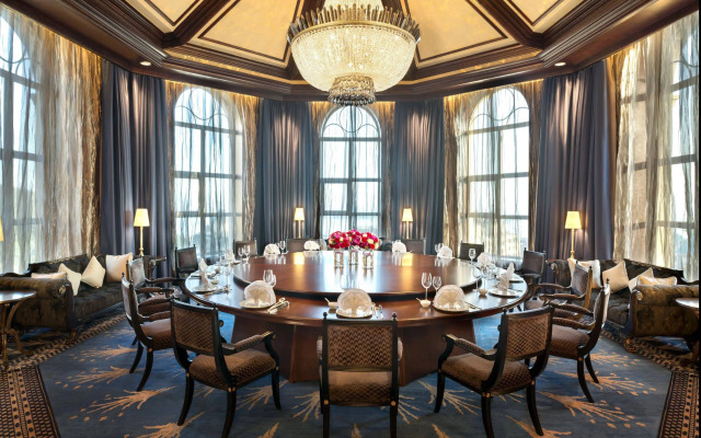 The Castle Hotel, a Luxury Collection Hotel, Dalian
