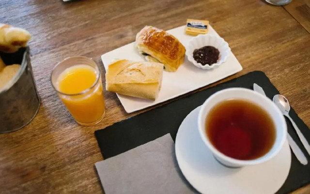 Hotel El Mountazah