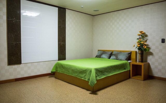 Suanbo Hot Spring Healing Hotel