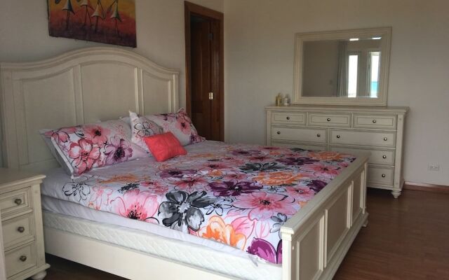 Blue Orchid Villa