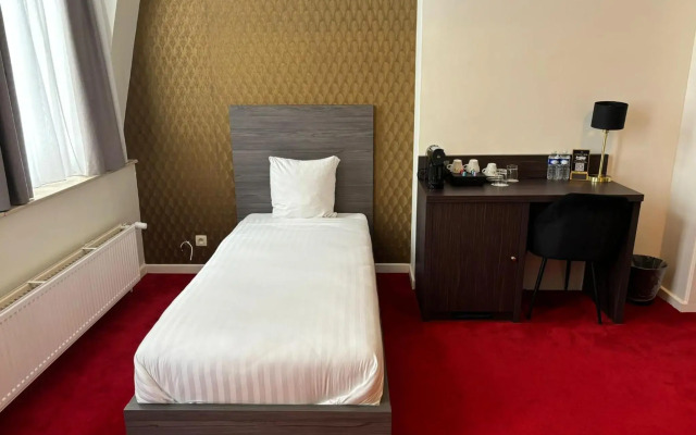La Bourse Hotel