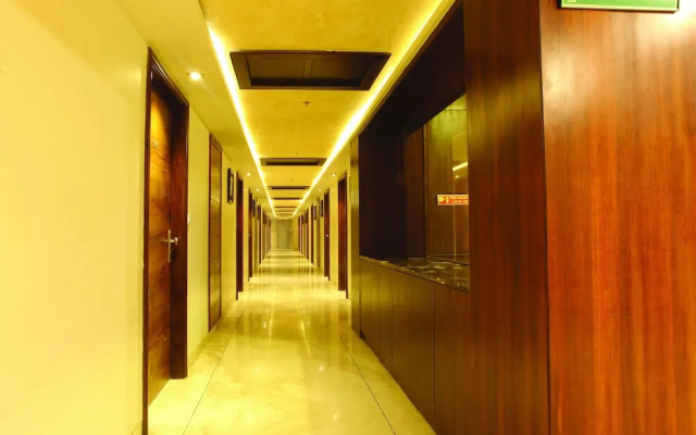 Wingston A Treehouse Hotel-Goverdhan